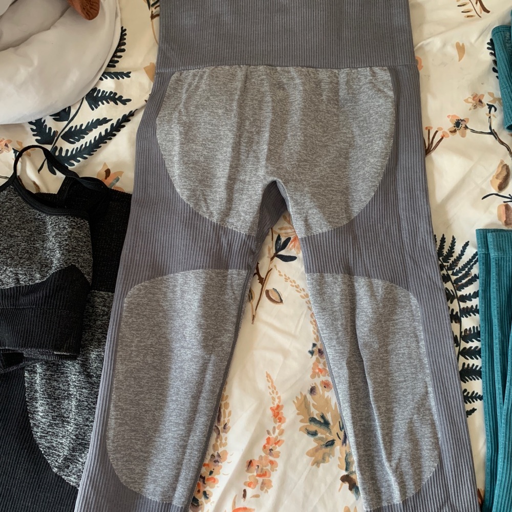 Three Different Colored Workout Sets! - image 2